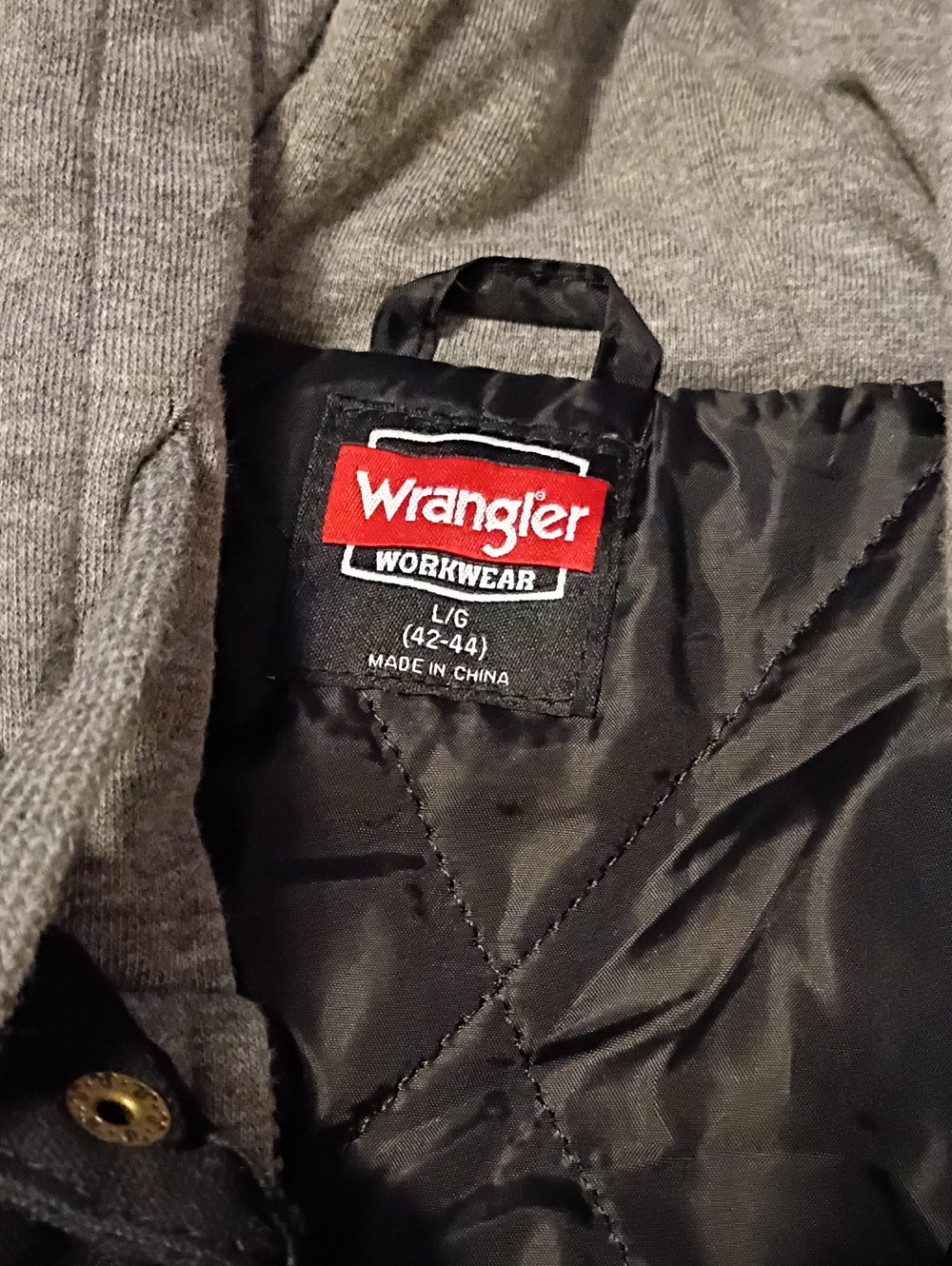 Wrangler Black Jacket with Gray Hooded Liner - Picture 2 of 3